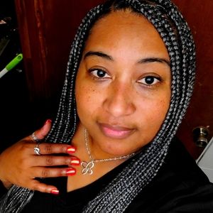 Meet your Posher, Rachelle